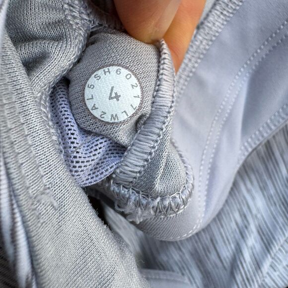 Lululemon Train Times Sports Bra We Are From Space Size 4 Yoga Gym Run - Picture 8 of 12